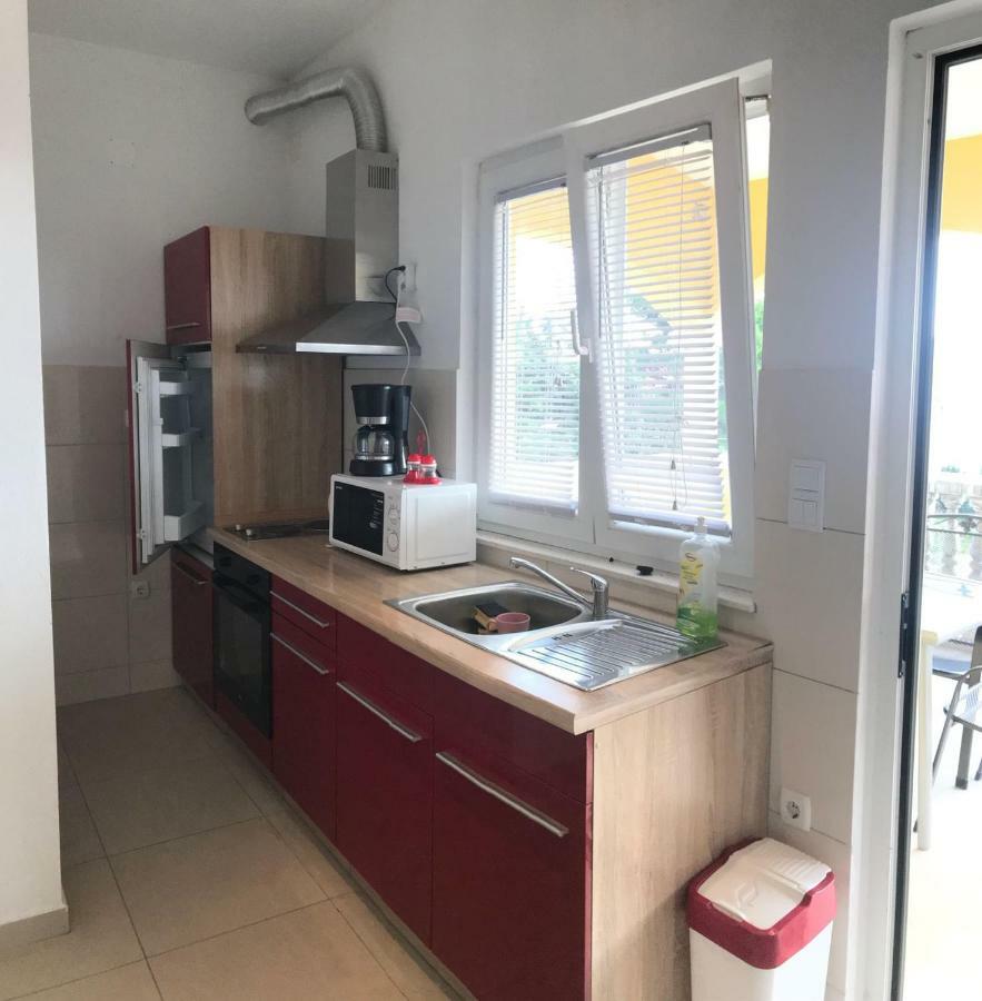 Apartmani Kulas Pakoštane Εξωτερικό φωτογραφία