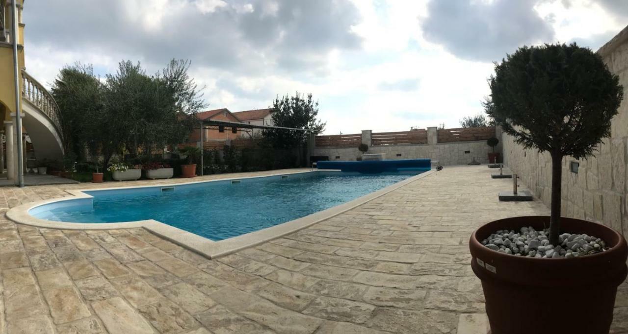 Apartmani Kulas Pakoštane Εξωτερικό φωτογραφία
