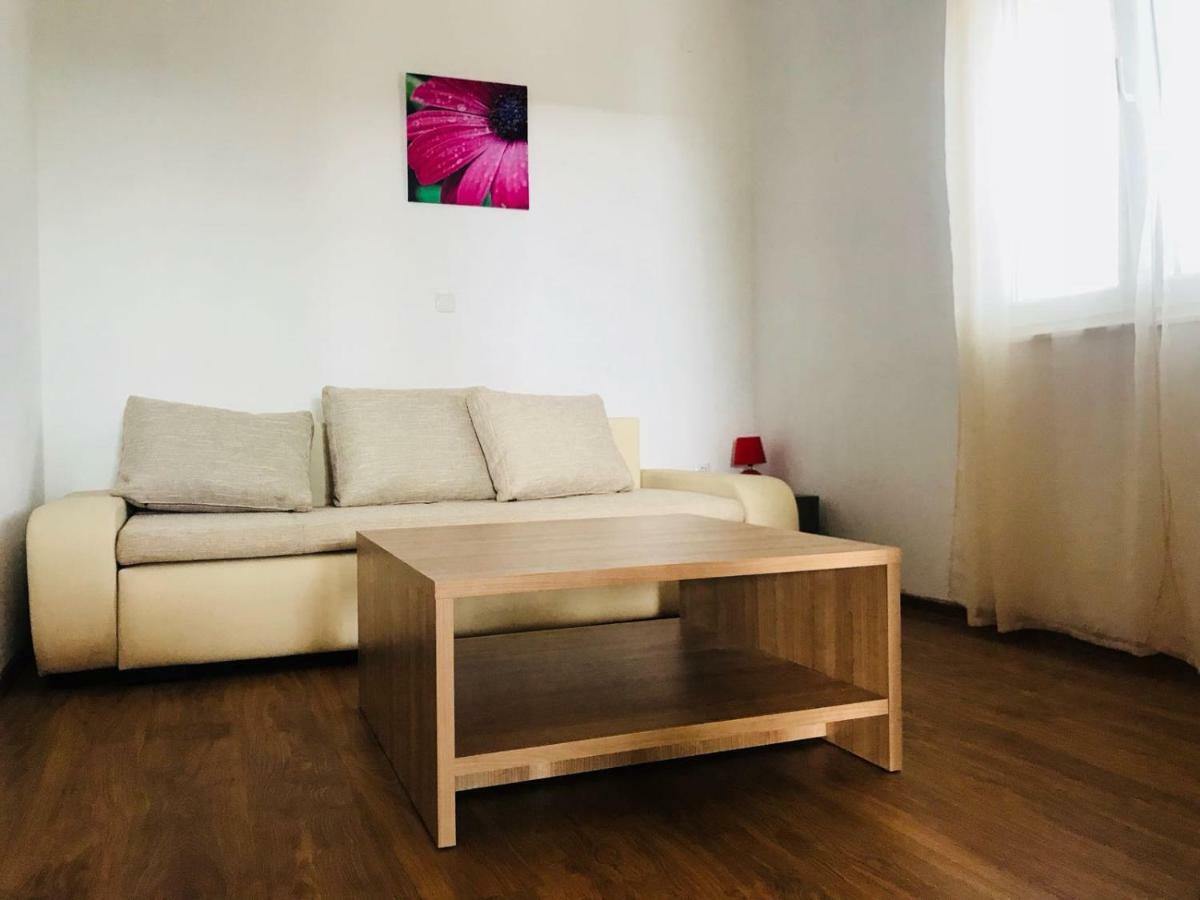 Apartmani Kulas Pakoštane Εξωτερικό φωτογραφία