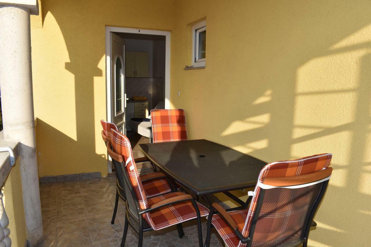 Apartmani Kulas Pakoštane Εξωτερικό φωτογραφία